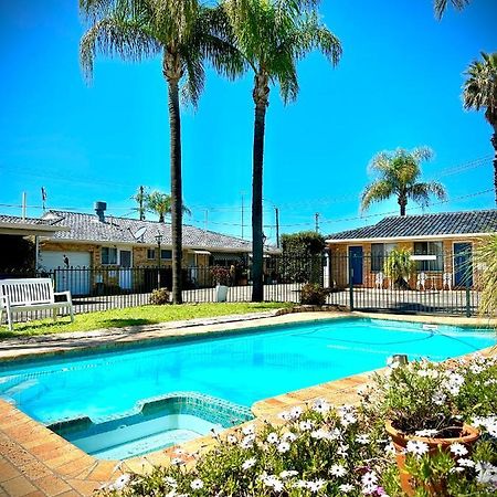 Town And Country Motor Inn Tamworth Luaran gambar