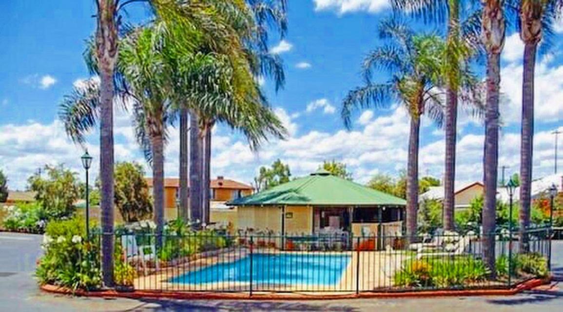 Town And Country Motor Inn Tamworth Luaran gambar